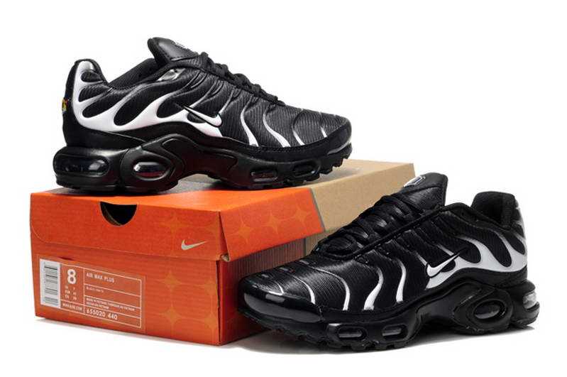 nike requin tn foot locker,Chaussures NIKE, Distributeur Officiel de la